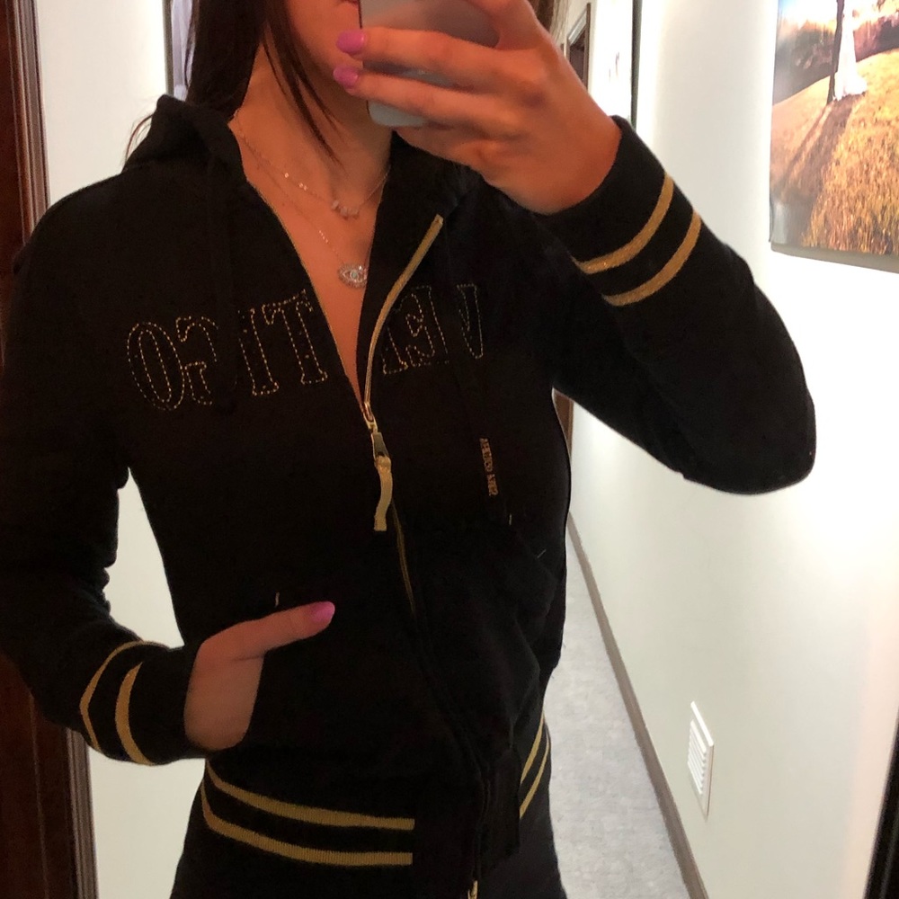 Vertigo Paris—Small—Zip Hoodie—Black&Gold